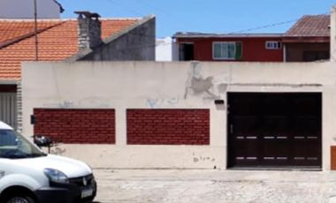 VENDO CASAS CON LOCAL