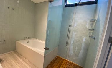 apartamento en arriendo en loma de las brujas. Cod A513564