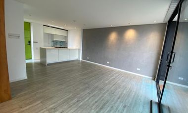 apartamento en arriendo en loma de las brujas. Cod A513564