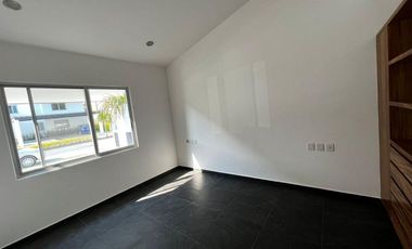 Casa en venta en Fraccionamiento Paraíso Country Club, Emiliano Zapata