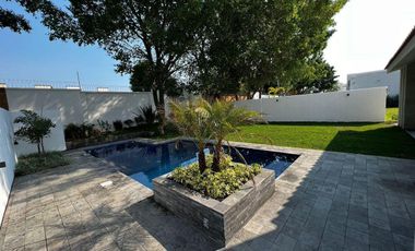 Casa en venta en Fraccionamiento Paraíso Country Club, Emiliano Zapata