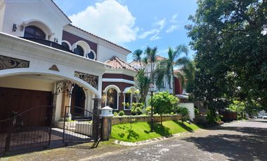 Rumah Mewah Di Perumahan Maguwoharjo Dekat Kampus UPN