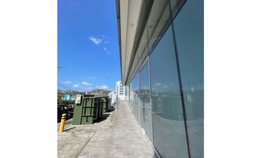 Tumba Muerto/ Locales Comerciales