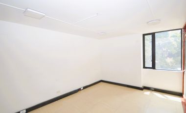 oficina en arriendo en quinta camacho. Cod A172955