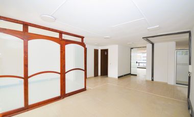 oficina en arriendo en quinta camacho. Cod A172955