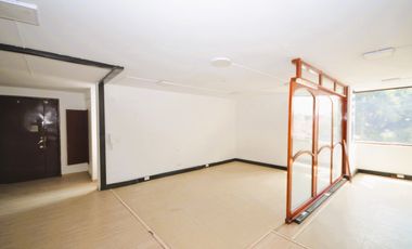 oficina en arriendo en quinta camacho. Cod A172955