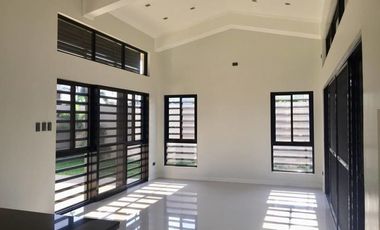 4 Bedroom House for SALE in Telabastagan San Fernando City