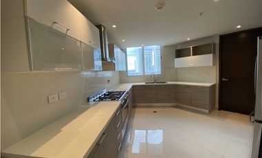 SE VENDE APARTAMENTO EN COSTA DEL ESTE >>202MT2<<