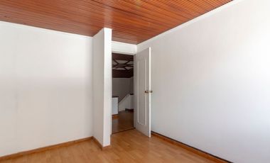 casa en arriendo en lisboa. Cod A27553
