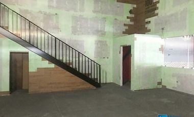LOCAL EN RENTA L211-214 PUNTO 45 AGS 430 M2
