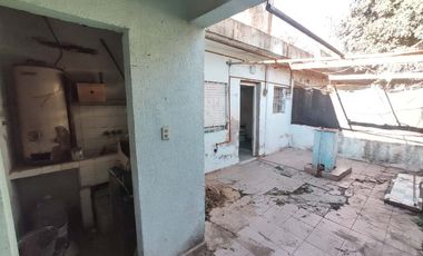 Casa PH en venta en Moron Sur