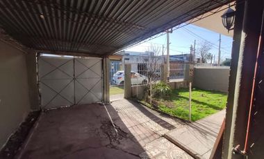 Casa PH en venta en Moron Sur