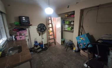 Casa PH en venta en Moron Sur