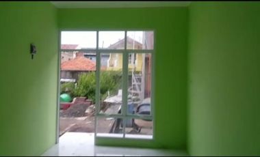 Rumah 2 lantai Tangerang yang nempel Jakarta barat tanpa bi cheking