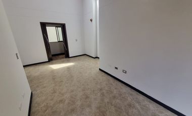 casa en arriendo en la doctora. Cod A213746