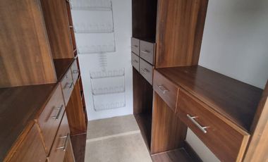 casa en arriendo en la doctora. Cod A213746