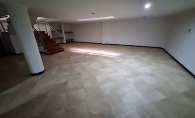 casa en arriendo en la doctora. Cod A213746