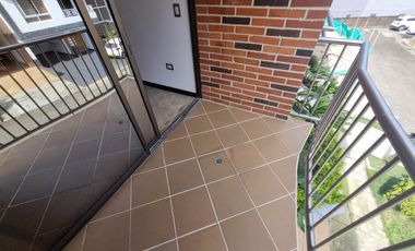 casa en arriendo en la doctora. Cod A213746