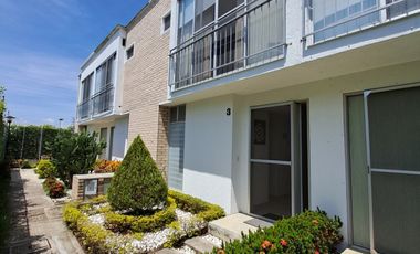 casa en venta en alfaguara. Cod V4984