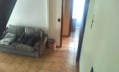 Venta PH 5 amb  con patio- Villa Ballester Centro Se aceptan Propuestas!!