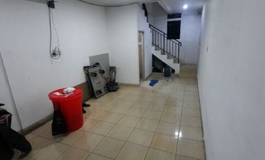 Rumah 3,5 lantai dengan luas 36m2 Jembatan Lima Tambora Jakarta Barat