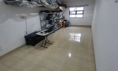 Rumah 3,5 lantai dengan luas 36m2 Jembatan Lima Tambora Jakarta Barat