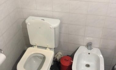 Chalet con extraordinario lote en Lomas de Zamora.