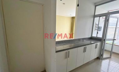 ¿Buscas comodidad, exclusividad y un entorno seguro? Este departamento es ideal para familias, parejas o inversionistas que desean vivir en una zona p