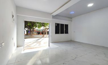 casa en venta en avenida libertadores. Cod V29509