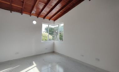 casa en venta en avenida libertadores. Cod V29509