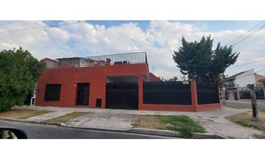 ROMA 2311 esquina Habana