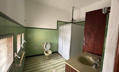 Casa ideal para notarías por la Minerva en venta