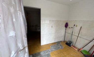 Casa ideal para notarías por la Minerva en venta