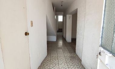 Casa ideal para notarías por la Minerva en venta