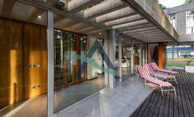 Casa 5 ambientes. Primera calidad. PINAMAR NORTE