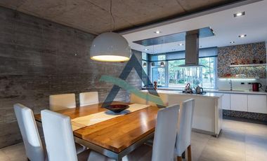Casa 5 ambientes. Primera calidad. PINAMAR NORTE