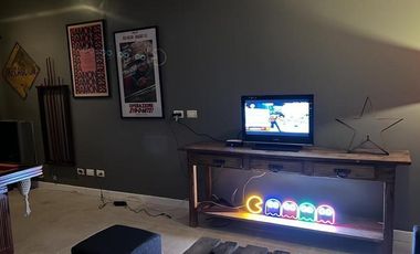 CASA EN VENTA EN BARRIO DEPORTIVA CON DOBLE TERRENO EN OPORTUNIDAD!