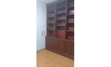 Vive En Zona Estratégica: Cerca A La Bolichera, Británico Y Centro De Salud