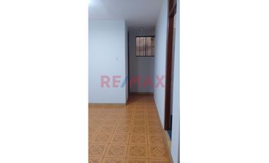 Vive En Zona Estratégica: Cerca A La Bolichera, Británico Y Centro De Salud