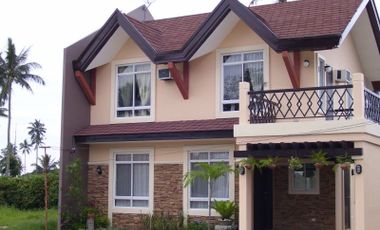 Recently Built Golf Villa along the Fairway with good rental potential in Silang next to TAGAYTAY