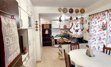 VENTA DEPARTAMENTO DE TRES AMBIENTES, VILLA BALLESTER CENTRO