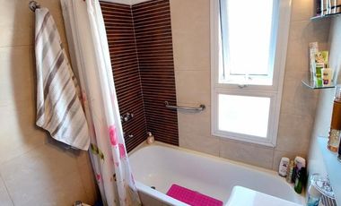 VENTA DEPARTAMENTO DE TRES AMBIENTES, VILLA BALLESTER CENTRO