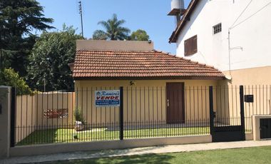 Casa 5 Ambientes En Venta con Pileta, Excelente - Paso Del Rey