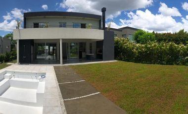 Casa en venta en Altos de Hudson II
