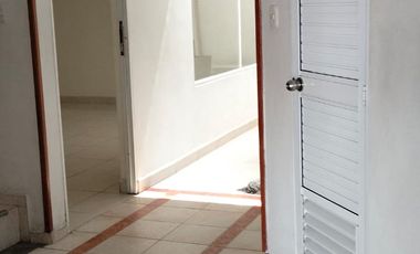 local en arriendo en santa lucia. Cod A25777