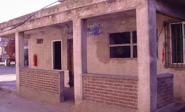 Galpón en Alquiler en Lanús, Buenos Aires