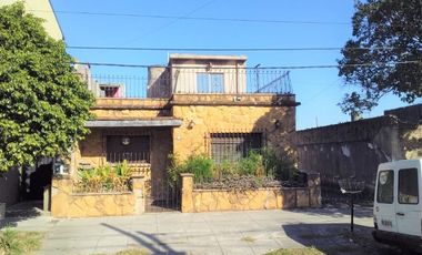 PH en Venta Ramos Mejia / La Matanza (A141 3593)