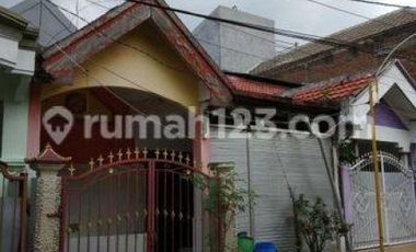 Dijual Rumah Hadap Tenggara Lokasi Di Jl. Tanjung Hulu, Gresik