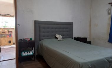 Casa 3 ambientes/ Barrio El Tejado/ Ruta 2