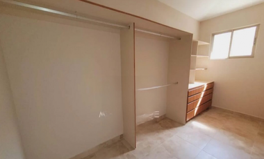 CASA EN CLAYTON EMBASSY GARDEN 3REC 3B CBE L/B 364M2